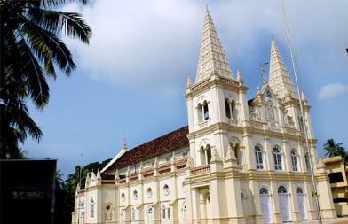 Santa Cruz Basilica - Kerala