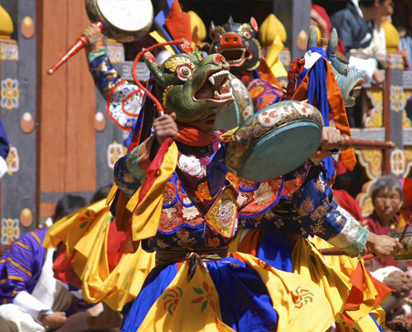 bhutan-dance-festival